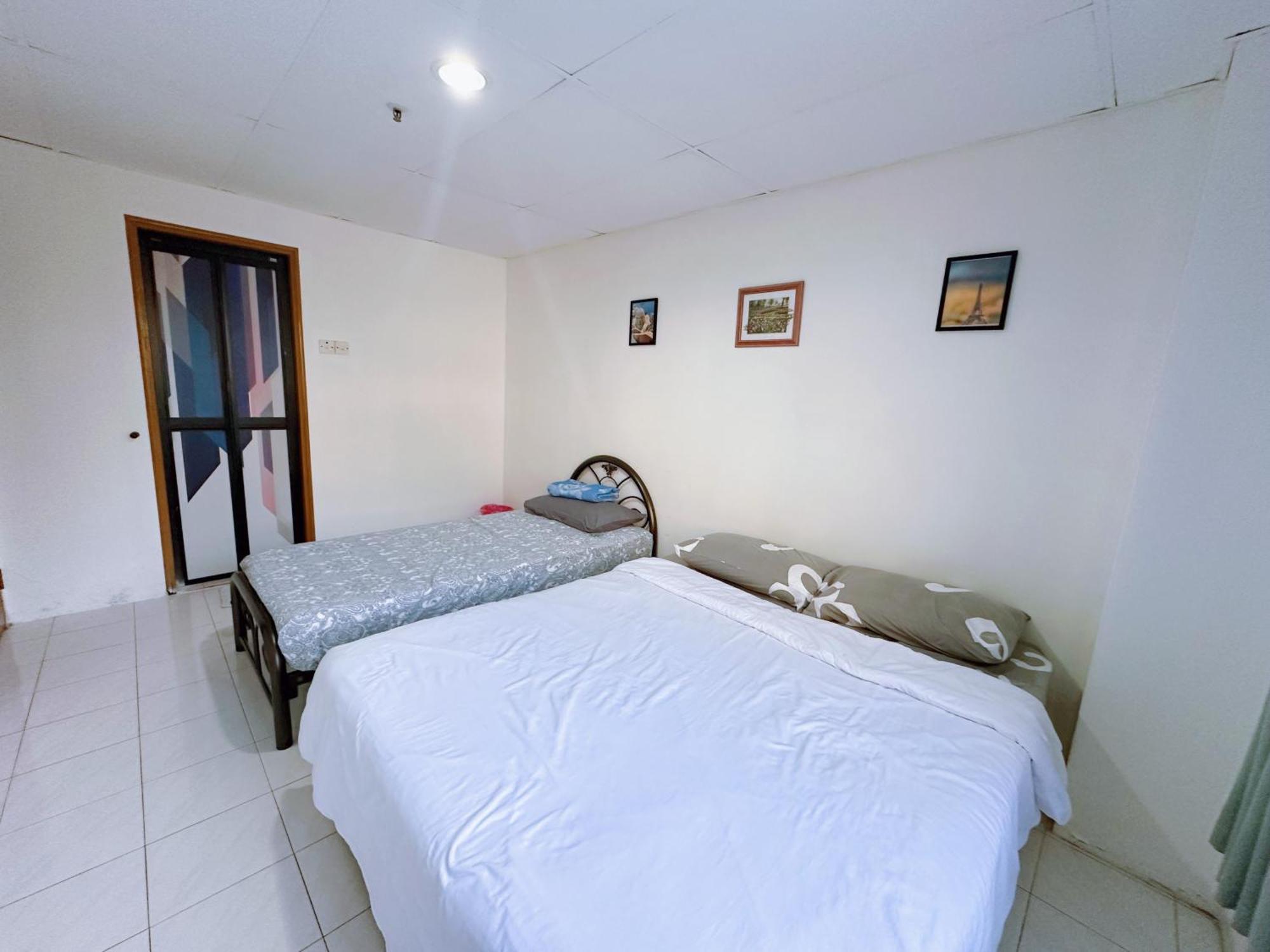 Sea & Wave #1 Coral Bay Apartment Pekan Pangkor Екстер'єр фото